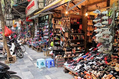 hanoi shoe market